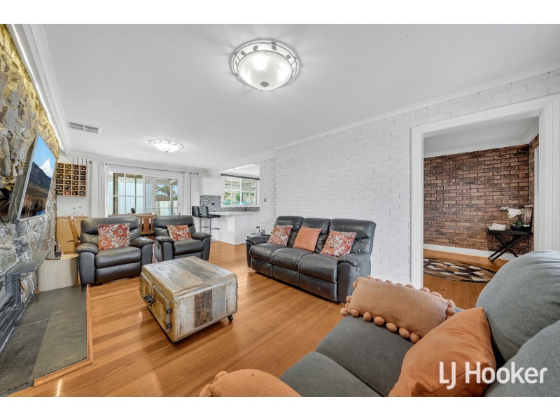 110 Marylyn Place, Cranbourne VIC 3977