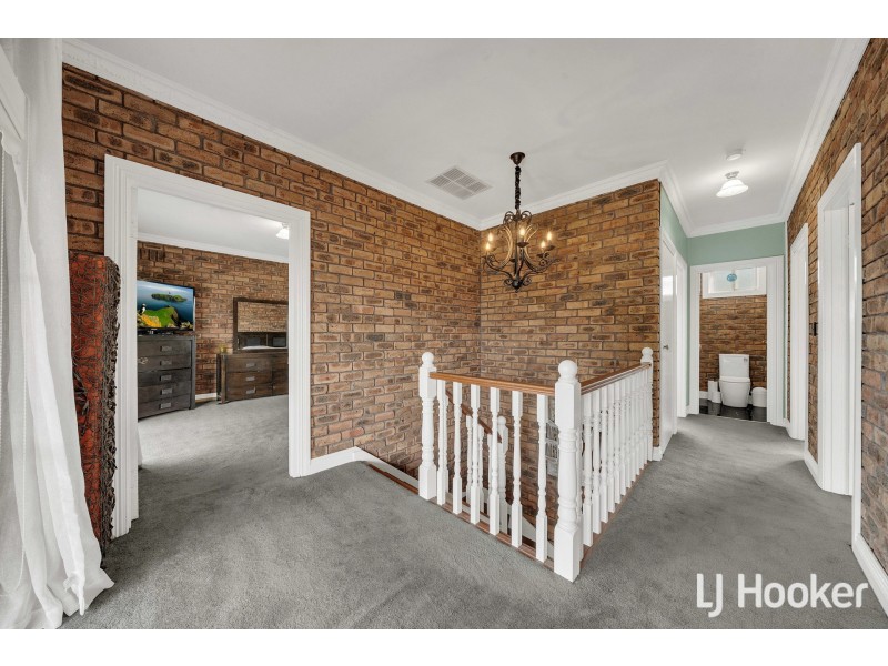 110 Marylyn Place, Cranbourne VIC 3977