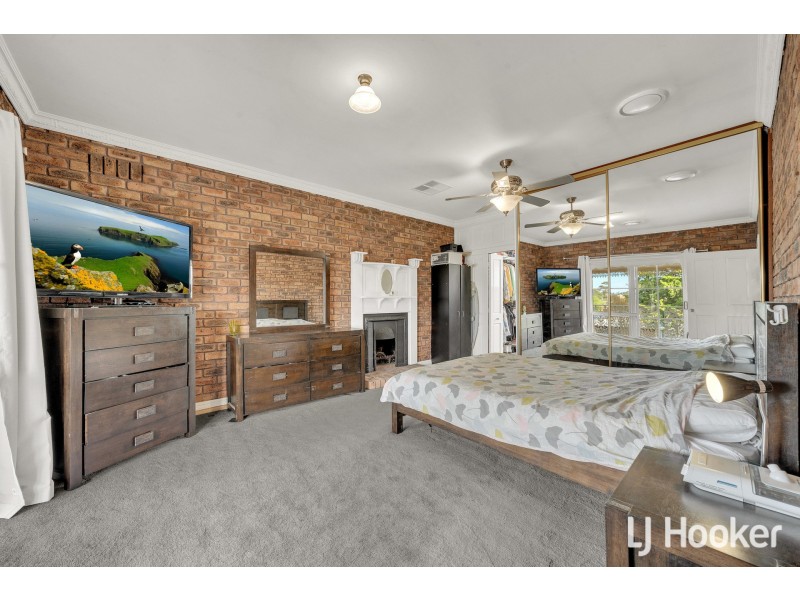 110 Marylyn Place, Cranbourne VIC 3977