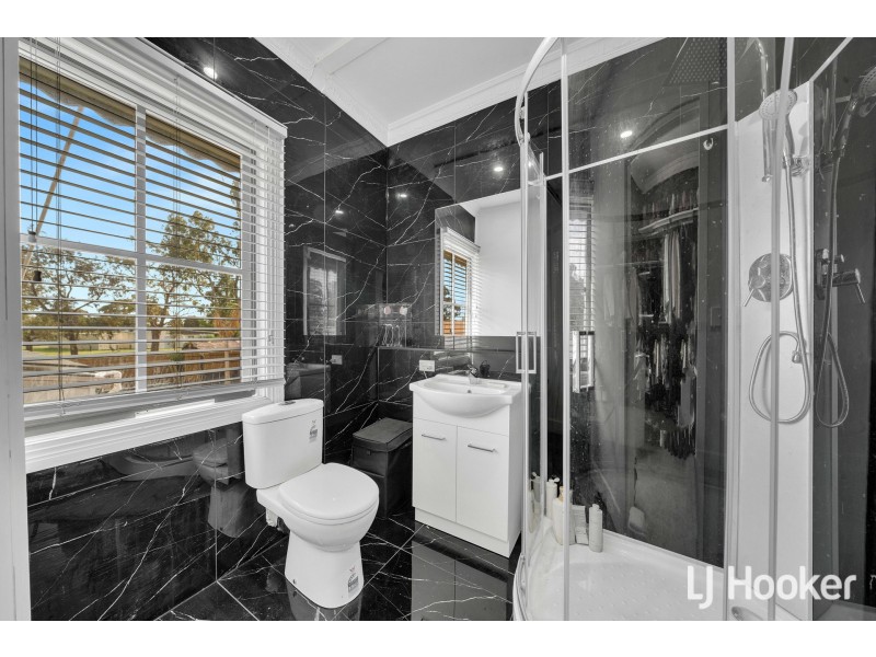 110 Marylyn Place, Cranbourne VIC 3977