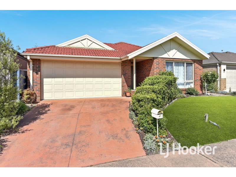61 The Parkway, Pakenham VIC 3810