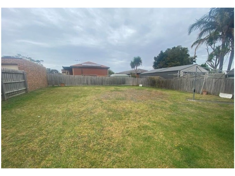 13 Evelyn Road, Narre Warren VIC 3805