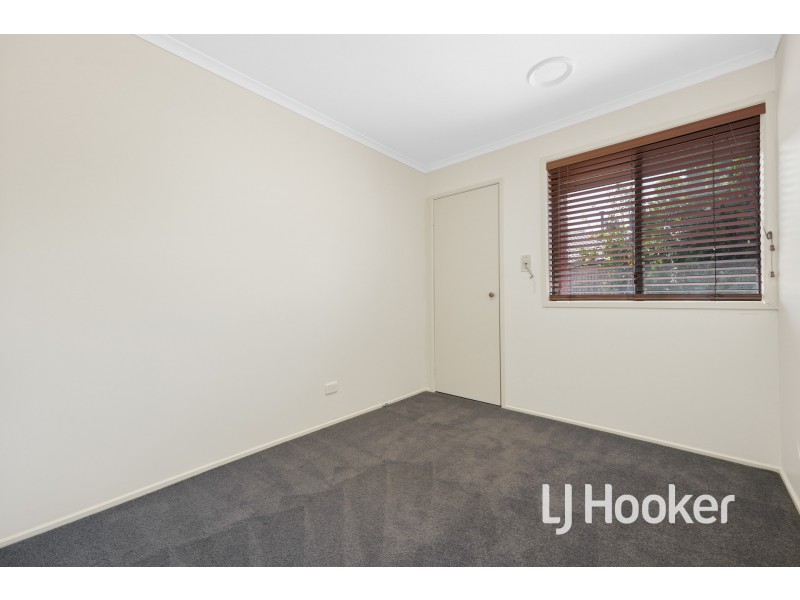 8 Ellindale Close, Hampton Park VIC 3976