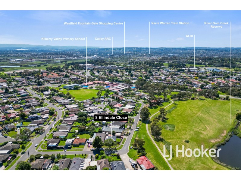 8 Ellindale Close, Hampton Park VIC 3976