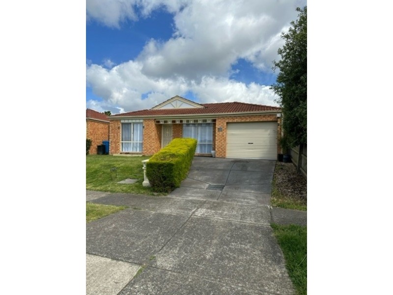 15A Staunton Walk, Cranbourne East VIC 3977