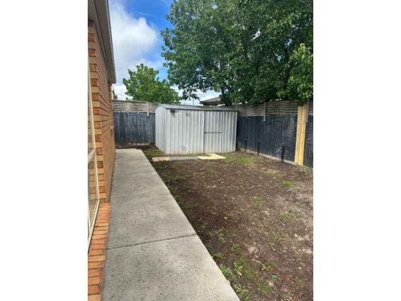 15A Staunton Walk, Cranbourne East VIC 3977