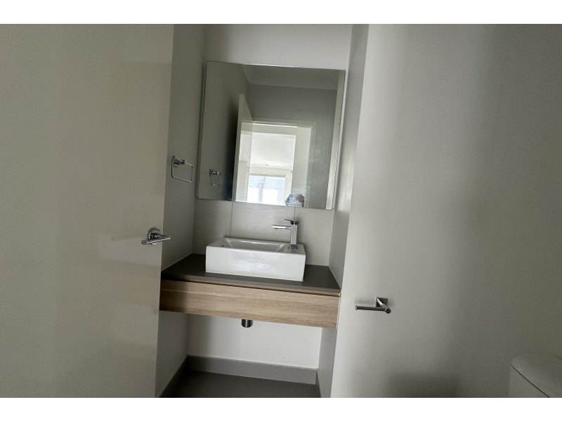 32 Vermillion Drive, Clyde VIC 3978