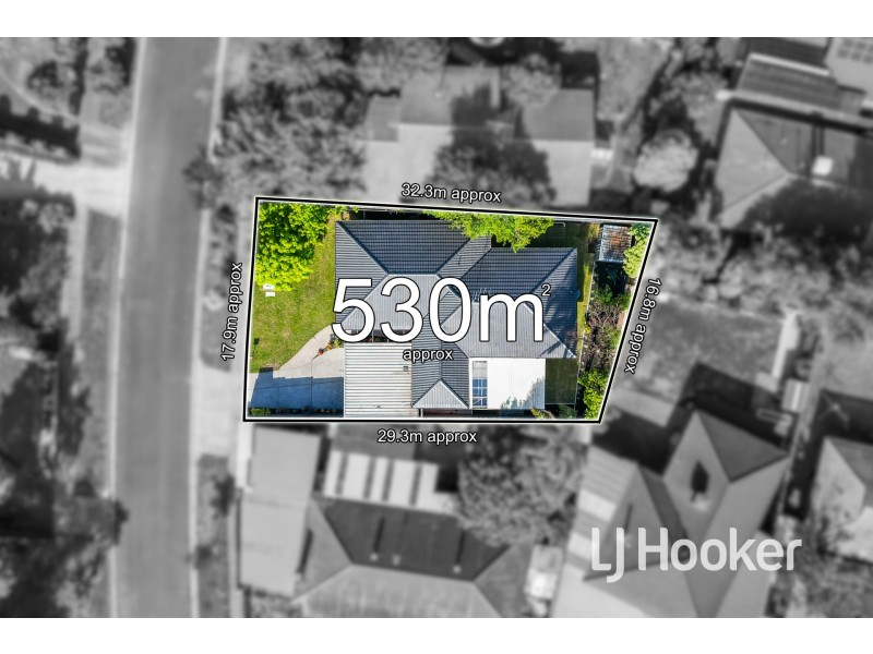 23 Escott Grove, Berwick VIC 3806