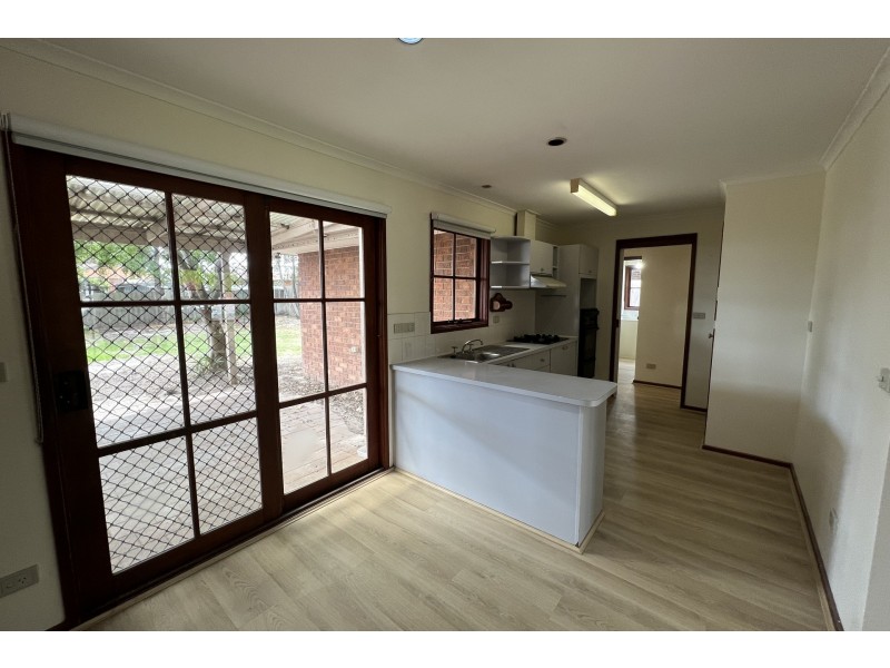 14 Elcan Avenue, Cranbourne VIC 3977