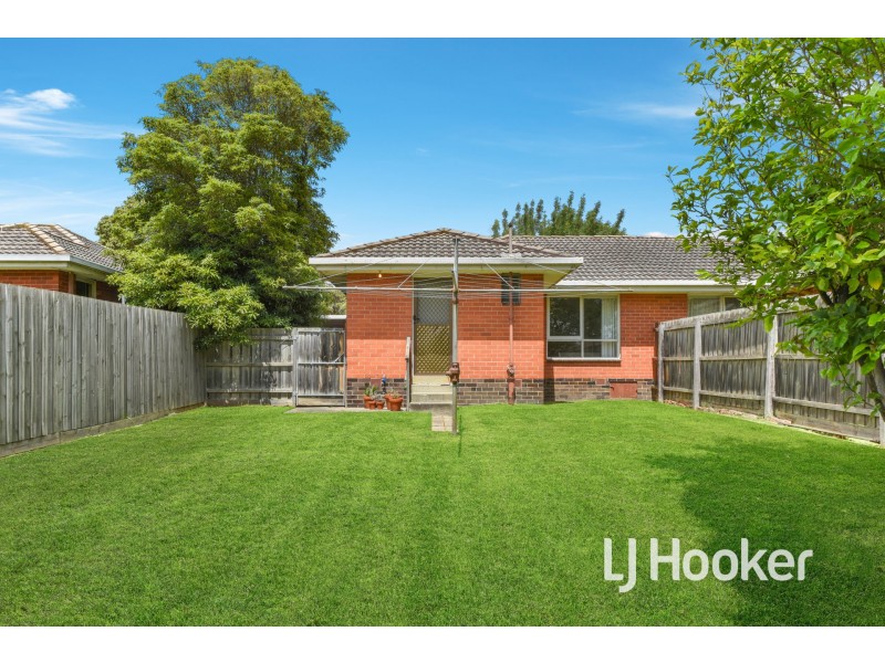 2/46 Edinborough Street, Hallam VIC 3803