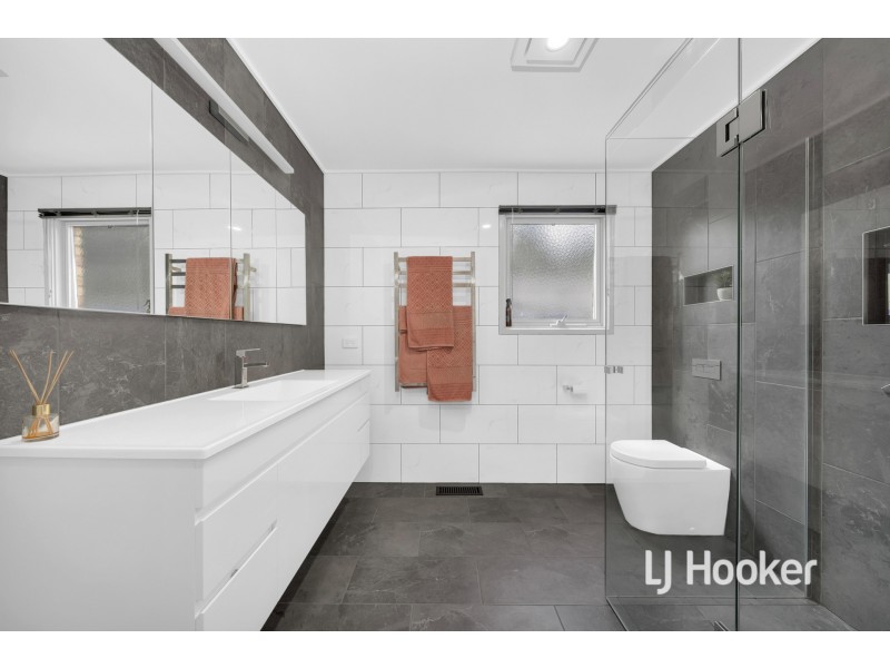 21 McKenzie Lane, Narre Warren North VIC 3804