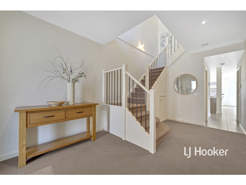 25 Tilbavale Close, Hallam VIC 3803