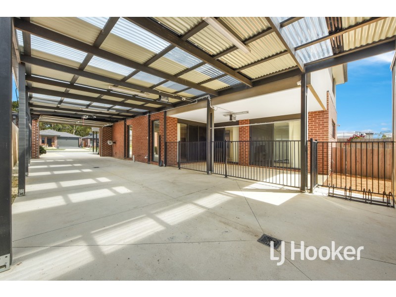 125 Fiorelli Boulevard, Cranbourne East VIC 3977