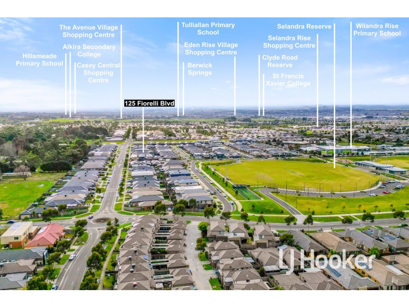 125 Fiorelli Boulevard, Cranbourne East VIC 3977