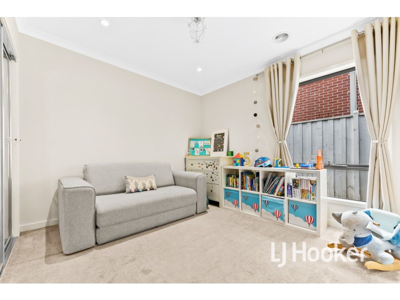 13 Mantello Street, Lyndhurst VIC 3975