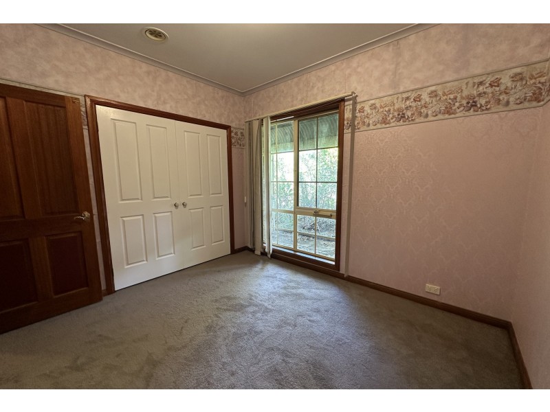 38 Collison Road, Cranbourne East VIC 3977
