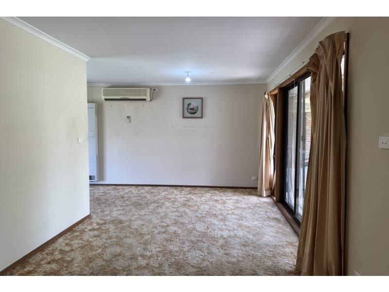 30 Ivan Crescent, Hampton Park VIC 3976
