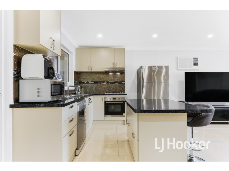 1/8 Emerald Court, Narre Warren VIC 3805