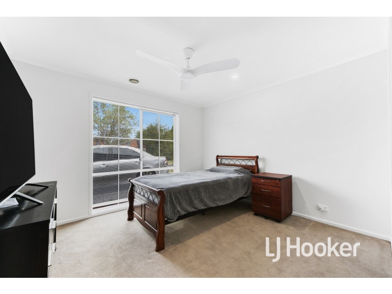 1/8 Emerald Court, Narre Warren VIC 3805