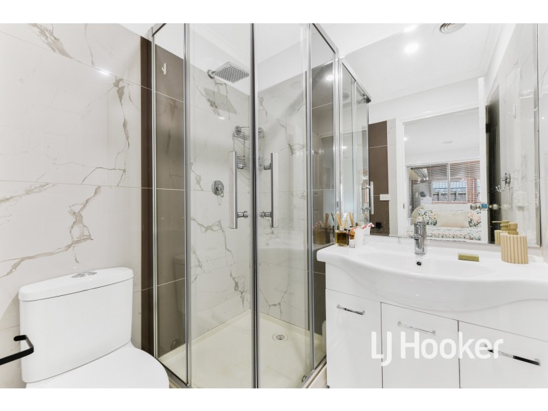 1/8 Emerald Court, Narre Warren VIC 3805