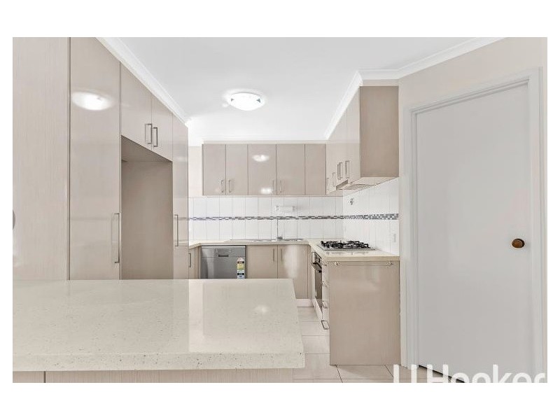 1/33 Ivan Crescent, Hampton Park VIC 3976