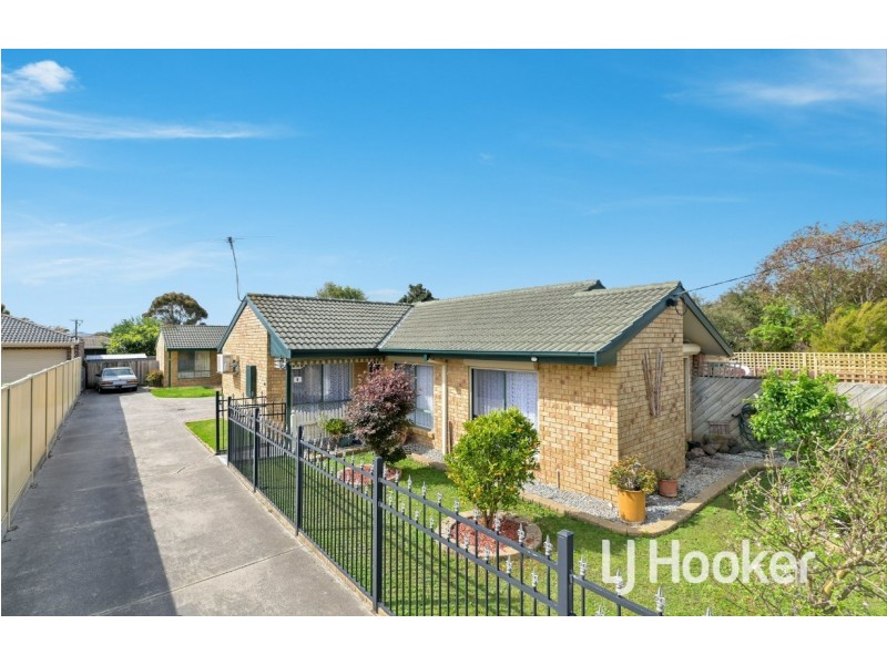 1/33 Ivan Crescent, Hampton Park VIC 3976