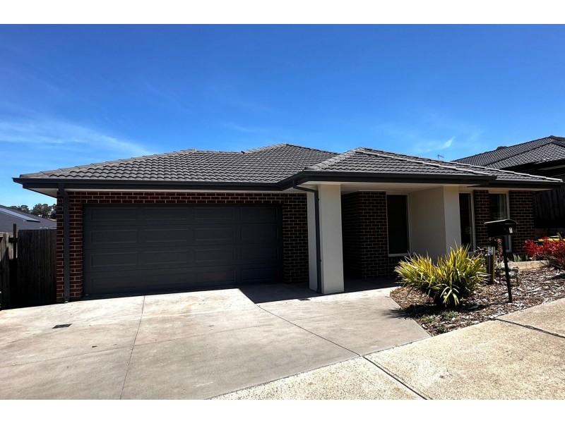7 Cowdray Crescent, Officer VIC 3809