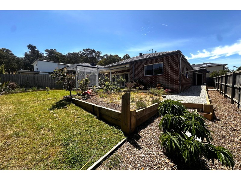 7 Cowdray Crescent, Officer VIC 3809