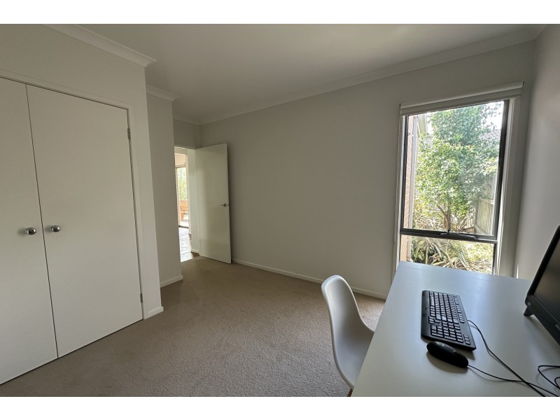 23 Rathberry Circuit, Clyde North VIC 3978