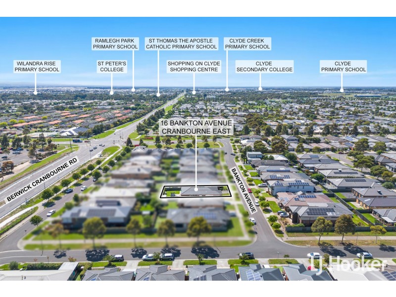 16 Bankton Avenue, Cranbourne East VIC 3977