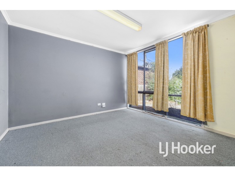 2 Hayes Road, Hampton Park VIC 3976