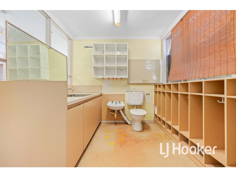 2 Hayes Road, Hampton Park VIC 3976