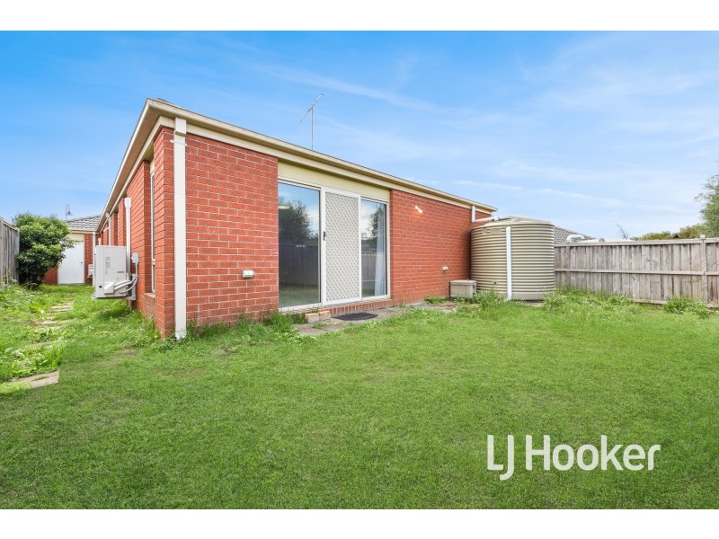 15 Wodalla Place, Lyndhurst VIC 3975