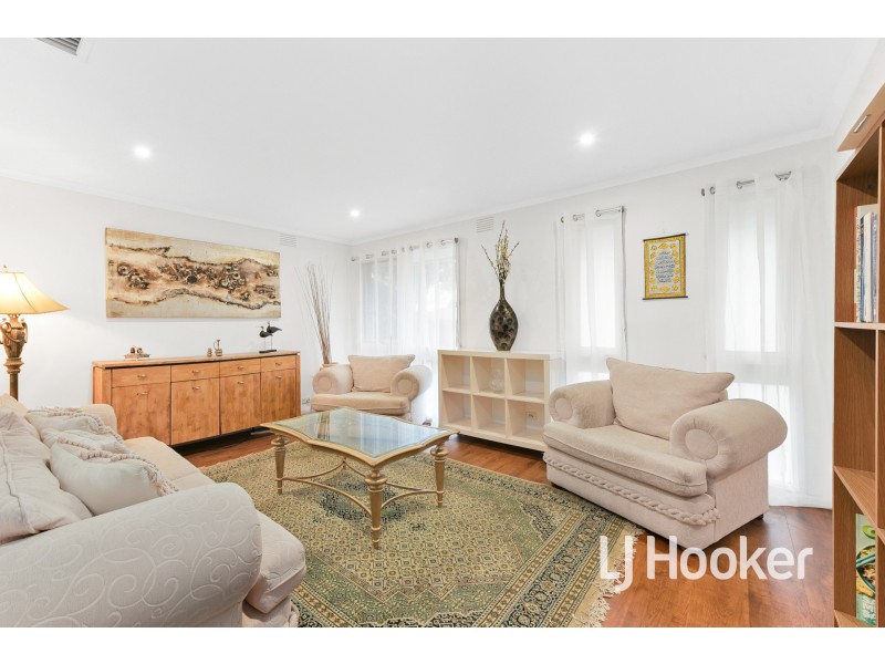 11 Ora Street, Hampton Park VIC 3976