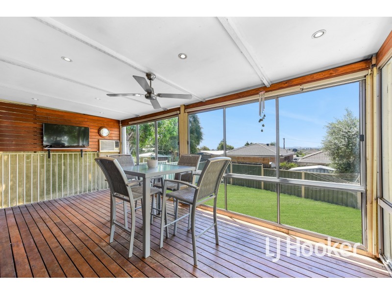 35 Huntington Drive, Hampton Park VIC 3976