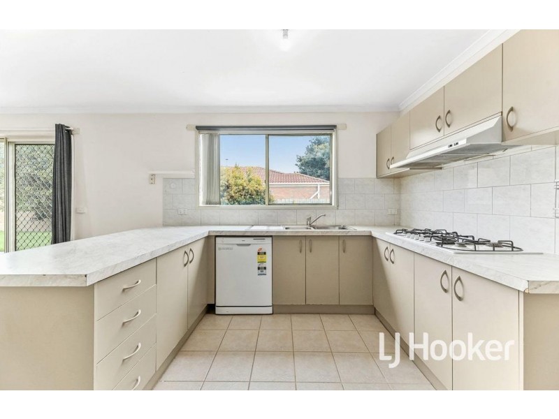 1 Connor Mews, Cranbourne East VIC 3977