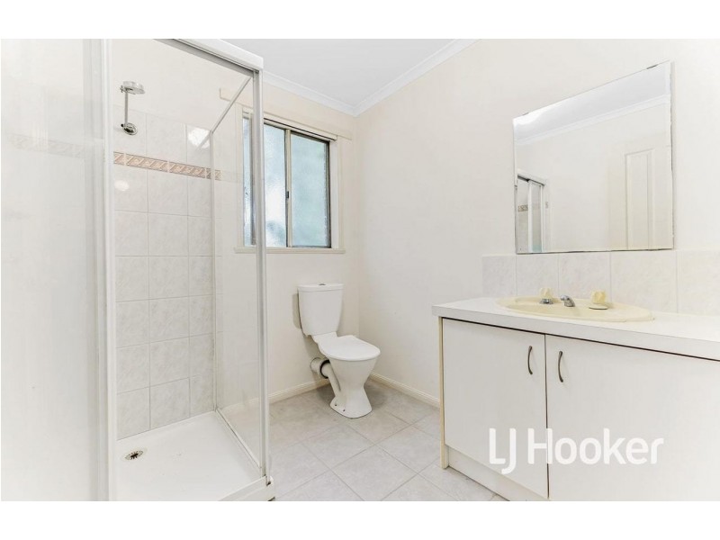 1 Connor Mews, Cranbourne East VIC 3977