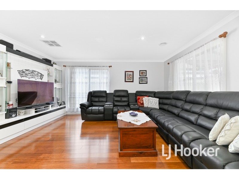 43 The Glade, Hampton Park VIC 3976