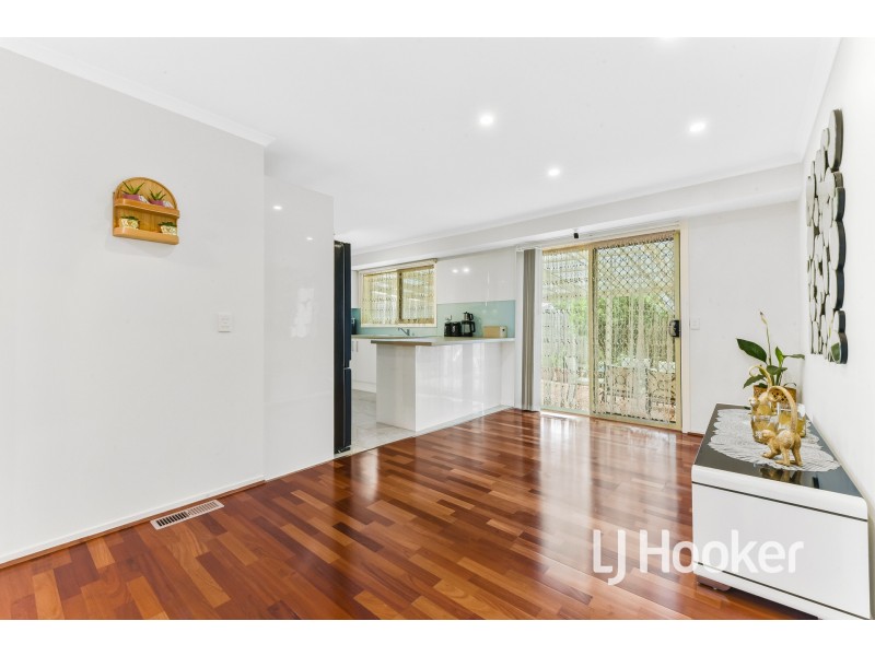 16 Marjoram Close, Hallam VIC 3803