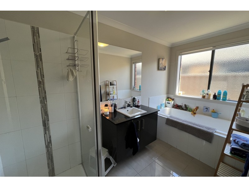 46 Tankard Drive, Cranbourne VIC 3977