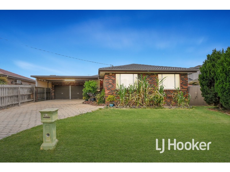 27 Winnima Avenue, Hampton Park VIC 3976