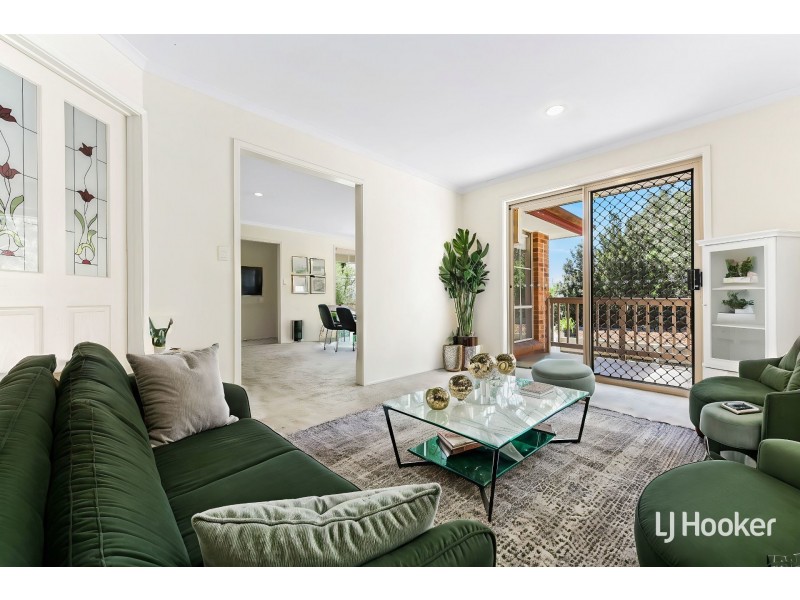 12 Darling Court, Hampton Park VIC 3976