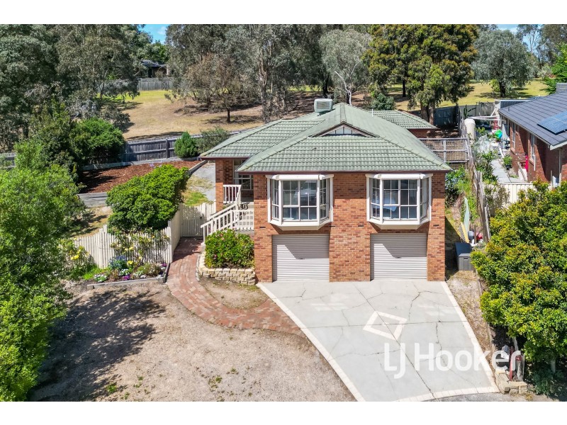 12 Darling Court, Hampton Park VIC 3976