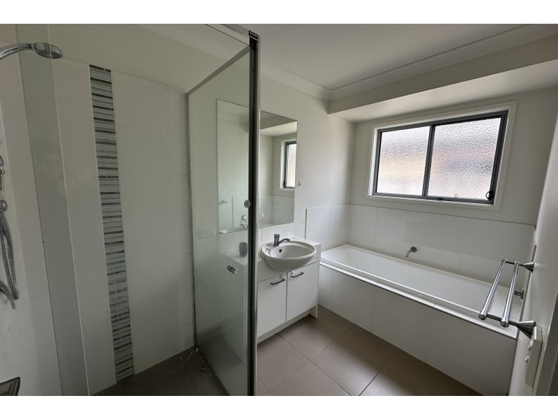 13 Bremer Street, Clyde North VIC 3978