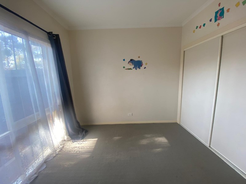 40 Cato Parkway, Lynbrook VIC 3975