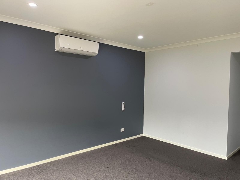 29 Summerhill Drive, Pakenham VIC 3810