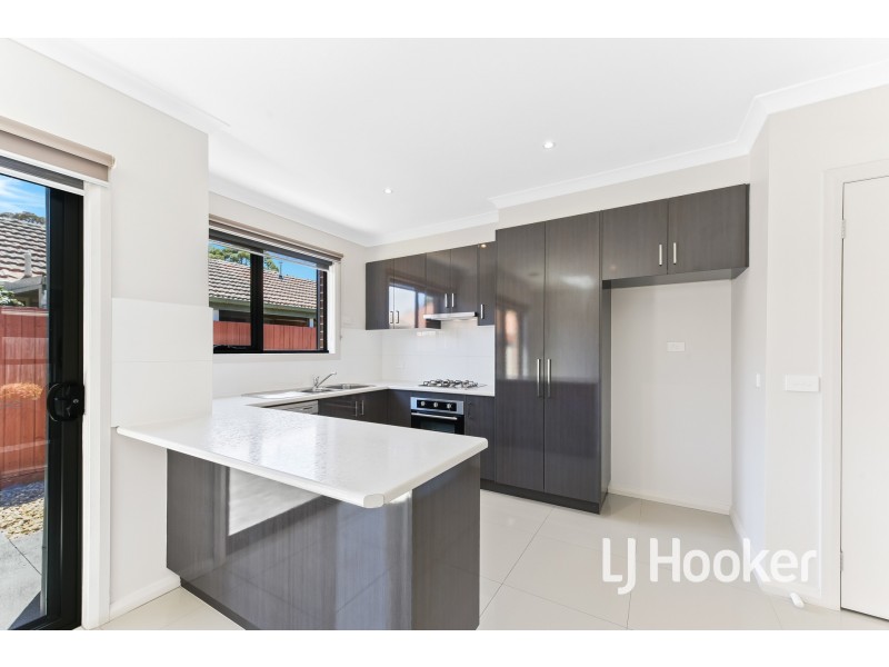 3/36 Codrington Street, Cranbourne VIC 3977