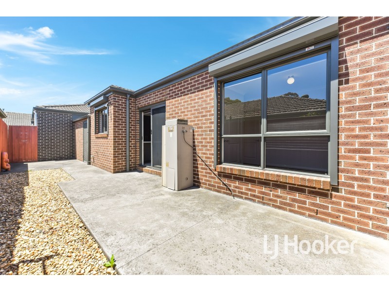 3/36 Codrington Street, Cranbourne VIC 3977