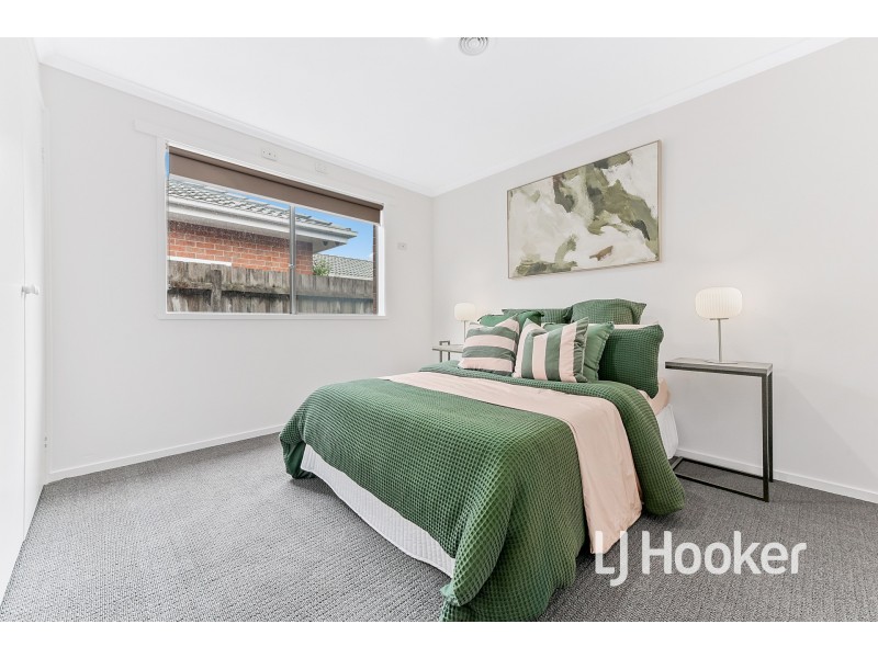 2 Day Place, Hampton Park VIC 3976