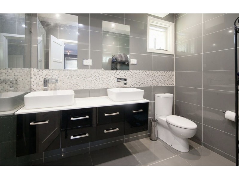 24 Bakers Road, Clyde VIC 3978